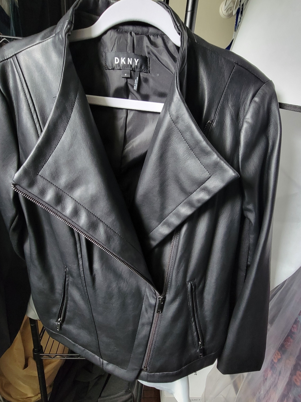 DKNY Women’s Black Leather Moto Jacket Ready For Fall. Gorgeous NWT Never Worn
